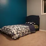 Cozy Comfort Rooms In Se Calgary, Canada