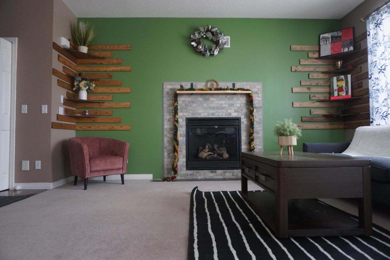 Cozy Comfort In Se Calgary, Canada * Calgary